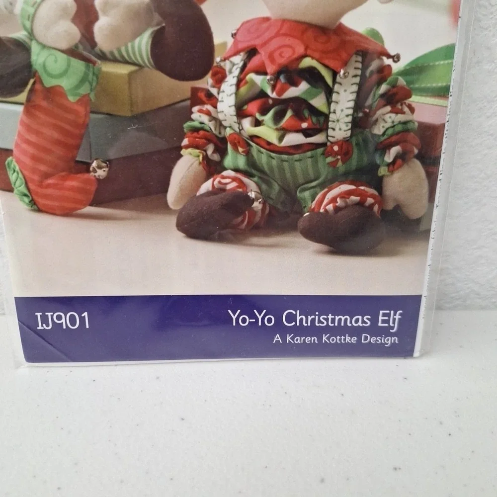 New Indygo Junction YO-YO CHRISTMAS ELF Sewing Craft Pattern Karen Kottke IJ901